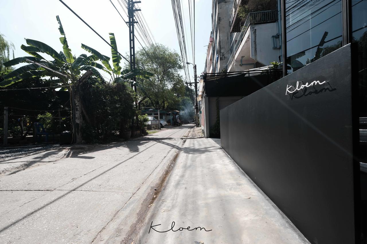Kloem Hostel (Adults Only) Bangkok Exterior photo