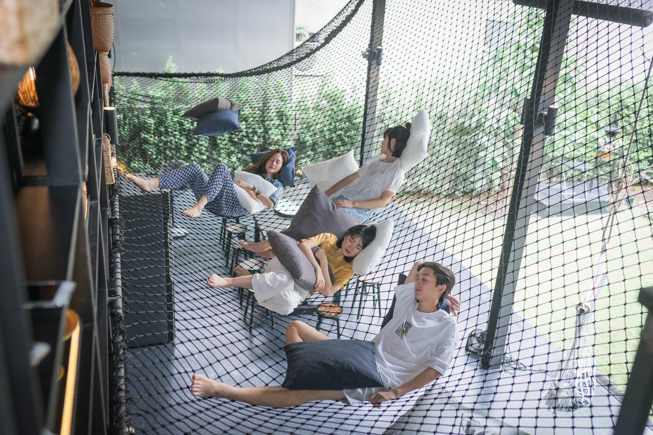 Kloem Hostel (Adults Only) Bangkok Exterior photo