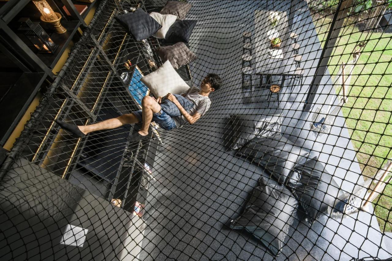 Kloem Hostel (Adults Only) Bangkok Exterior photo