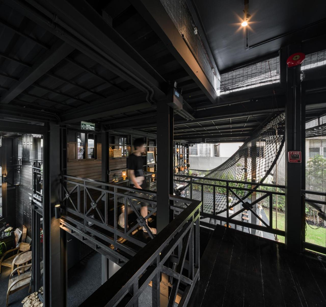 Kloem Hostel (Adults Only) Bangkok Exterior photo