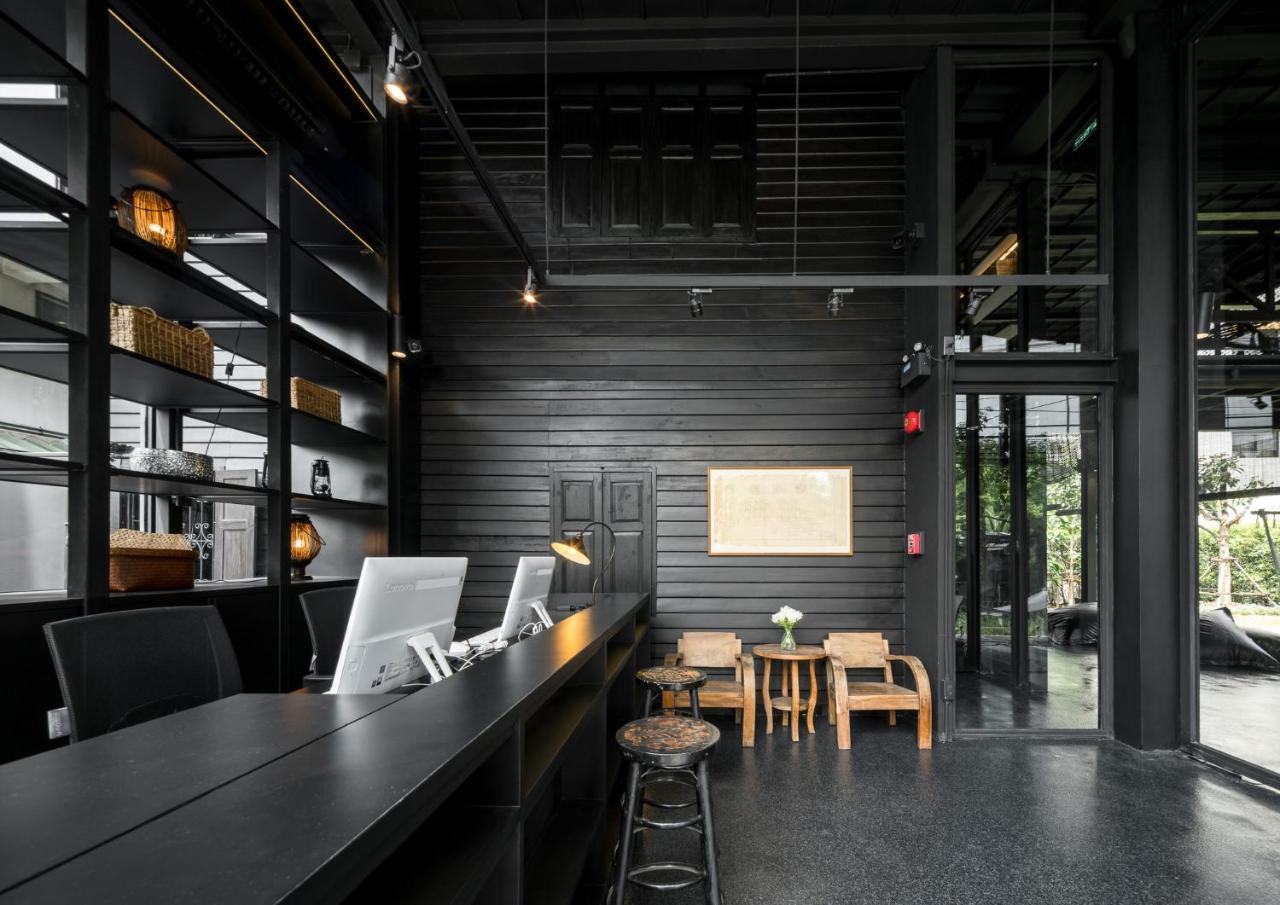 Kloem Hostel (Adults Only) Bangkok Exterior photo